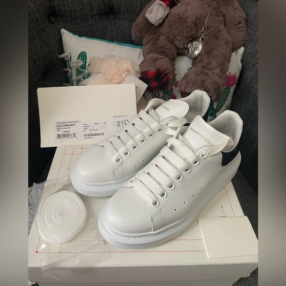 Authentic Alexander McQueen Platform Sneakers size 39 - Picture 4 of 12